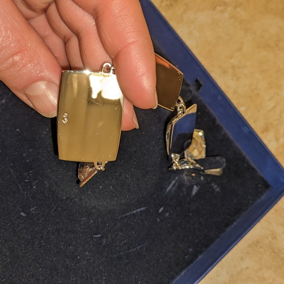 Authentic Swarovski Crystal Necklace - Picture 3 of 4